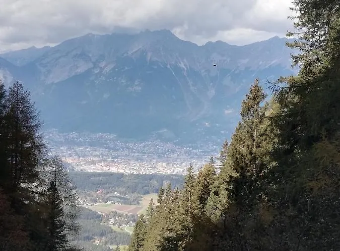 Ahrnhof Апартаменти